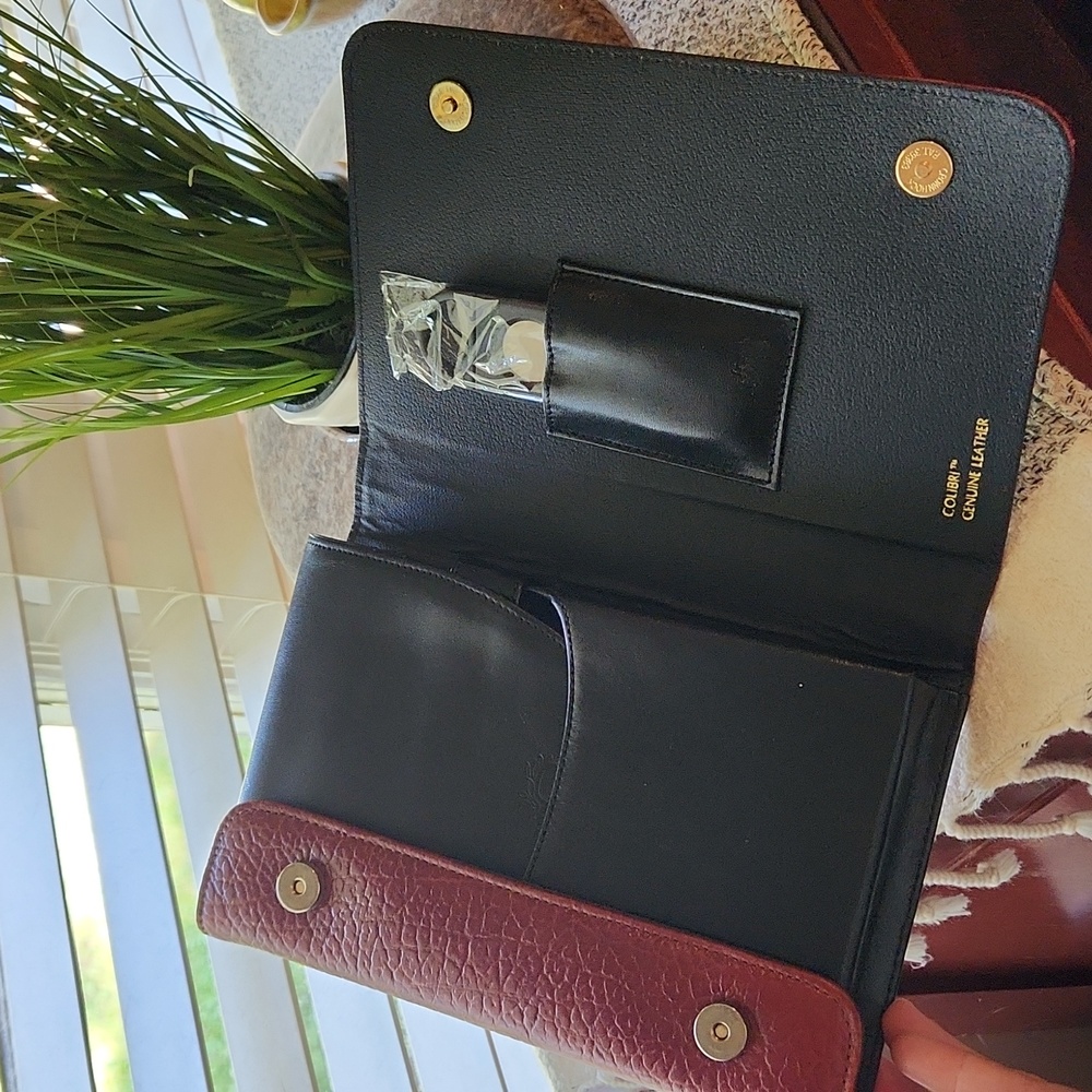 Colibri cigar case with cigar snipper
